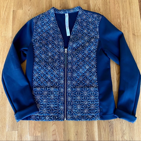 Lululemon Jacket - Picture 5 of 11